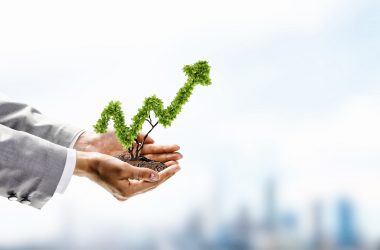 100%の解約返戻率の逓増定期保険